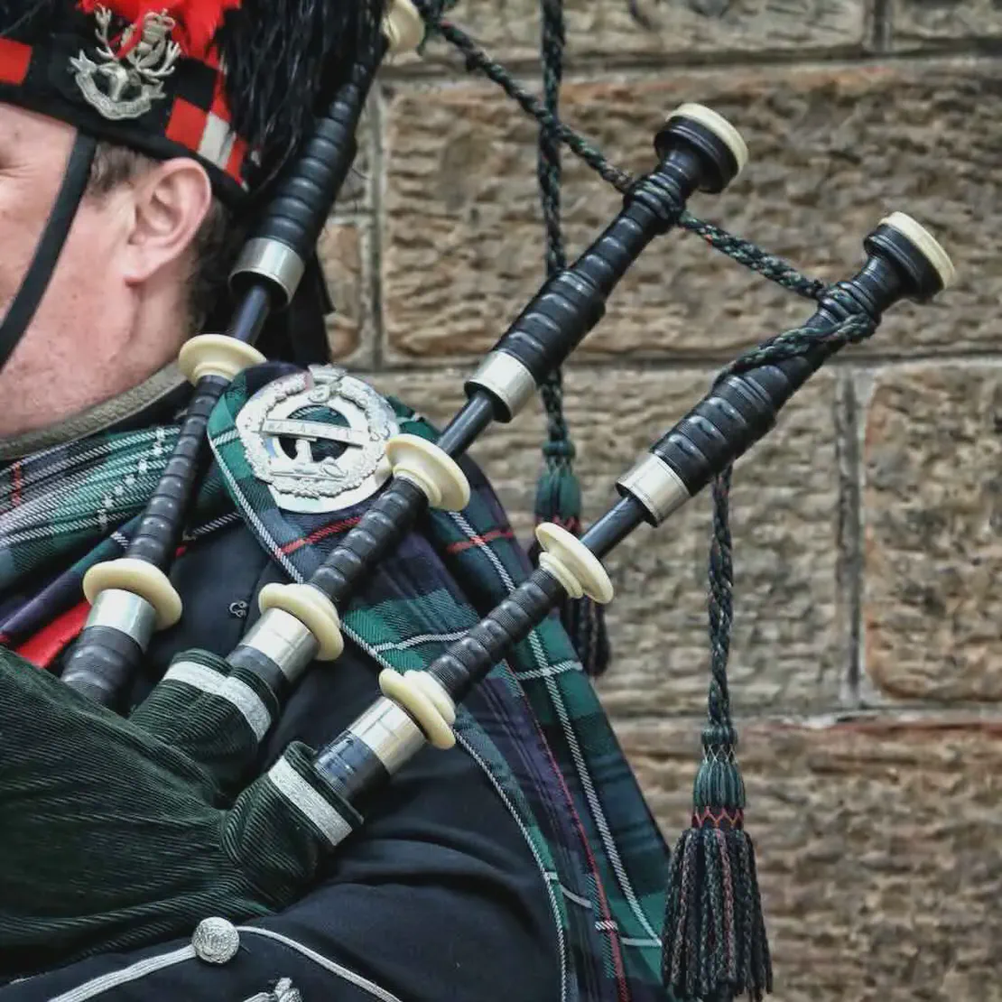 Sean Treacy Pipe Band - Morning Call With Catherine Fogarty (18-03-2025)